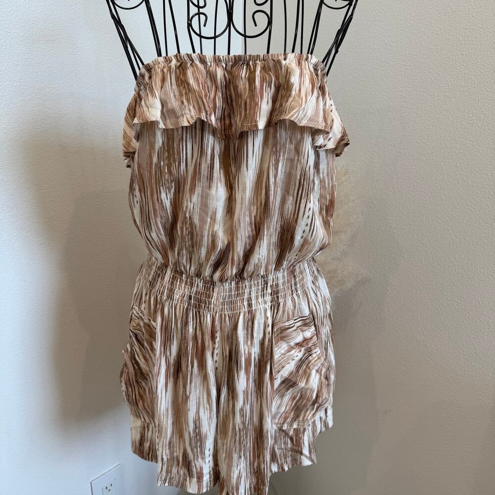 Promesa Shifting Sands Abstract Print Strapless Ruffle Flounce Romper Medium